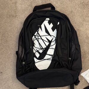 Nike Black and White Men's Backpack